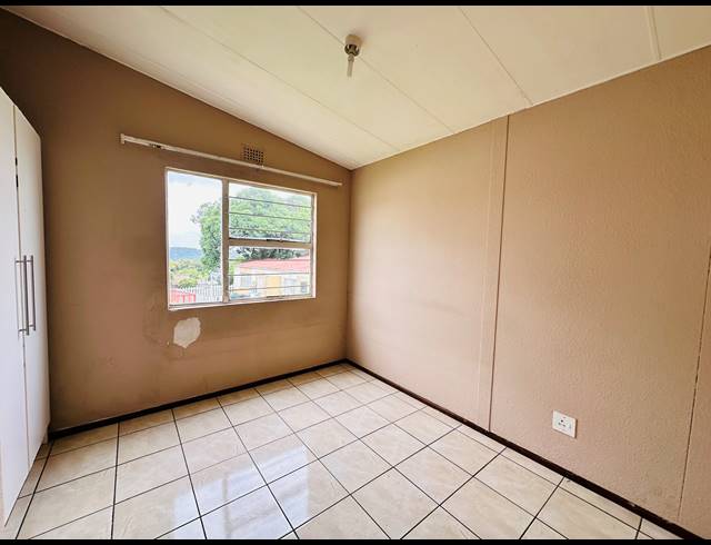 2 BEDROOM TOWNHOUSE FOR SALE IN RIDGEWAY